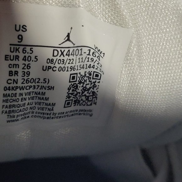 Nike Air Jordan 2 Retro Low UNC To Chicago Size Womens 9 / Mens 7.5 [DX4401-164] - Picture 7 of 7